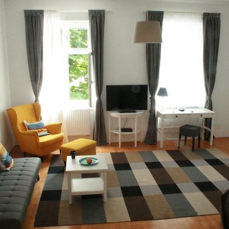 Enjoy Apartman Šoproň Exteriér fotografie