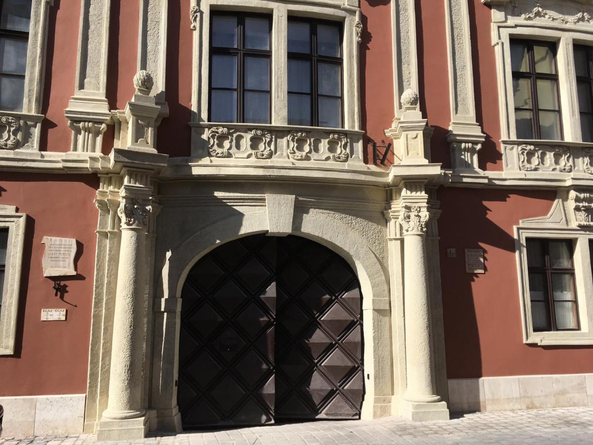Enjoy Apartman Šoproň Exteriér fotografie