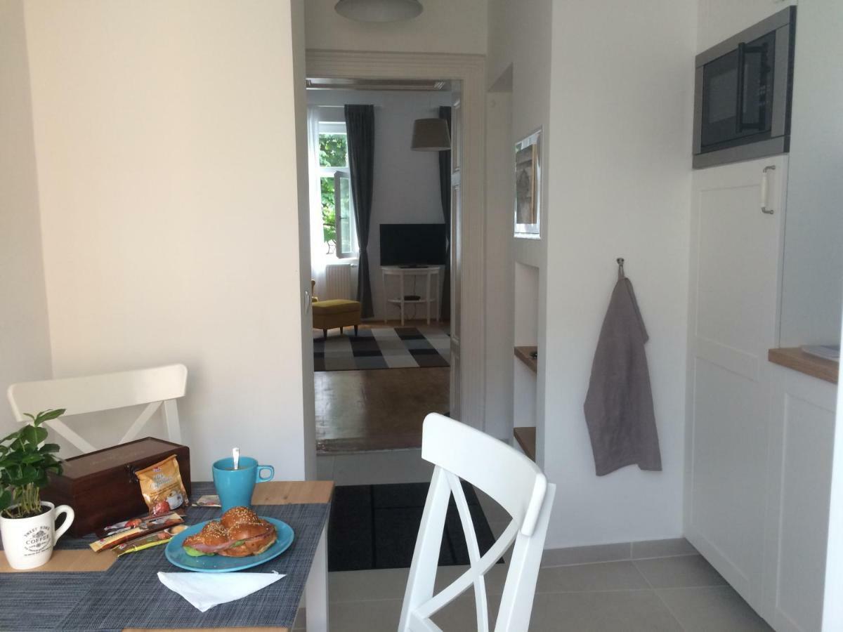 Enjoy Apartman Šoproň Exteriér fotografie