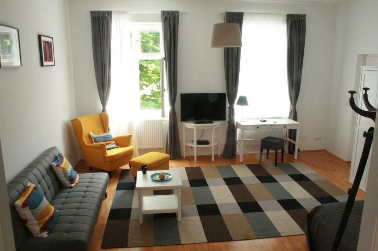 Enjoy Apartman Šoproň Exteriér fotografie